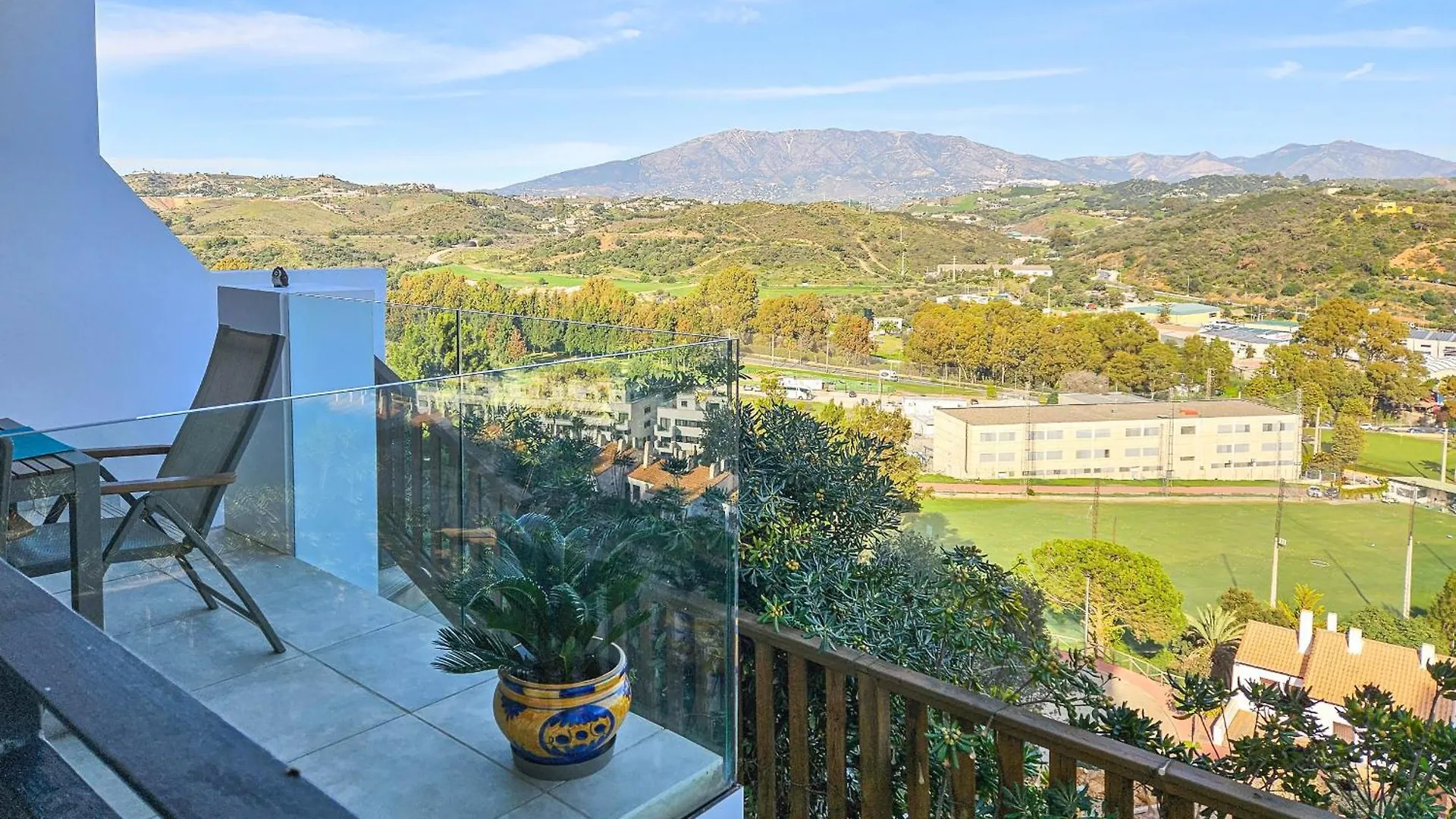 3 Bed Apartment In Casa Banderas La Cala De Mijas Hiszpania